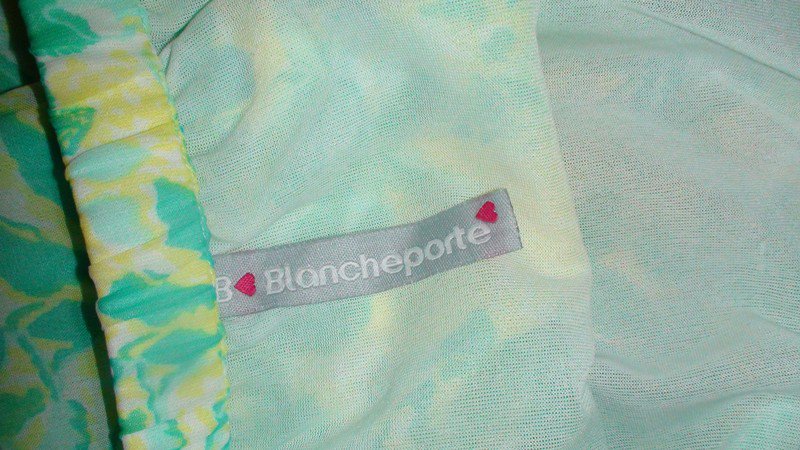 neuwertige Sommertop mit Spitze Gr.42