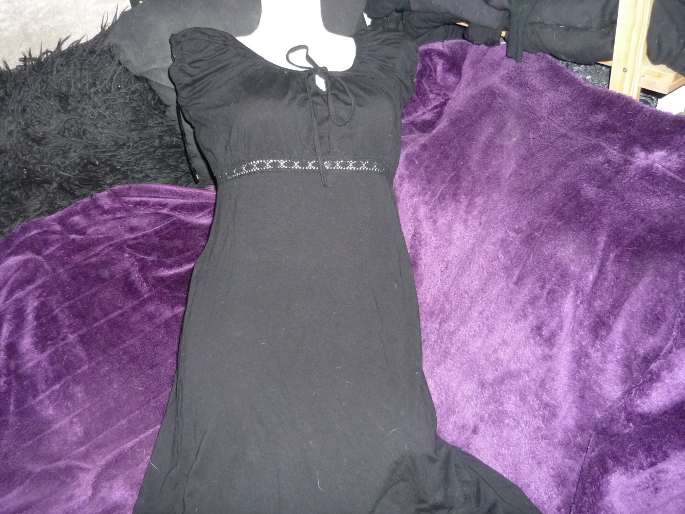 Süßes halblanges Gothic Rockabilly Kleid Gr. 42