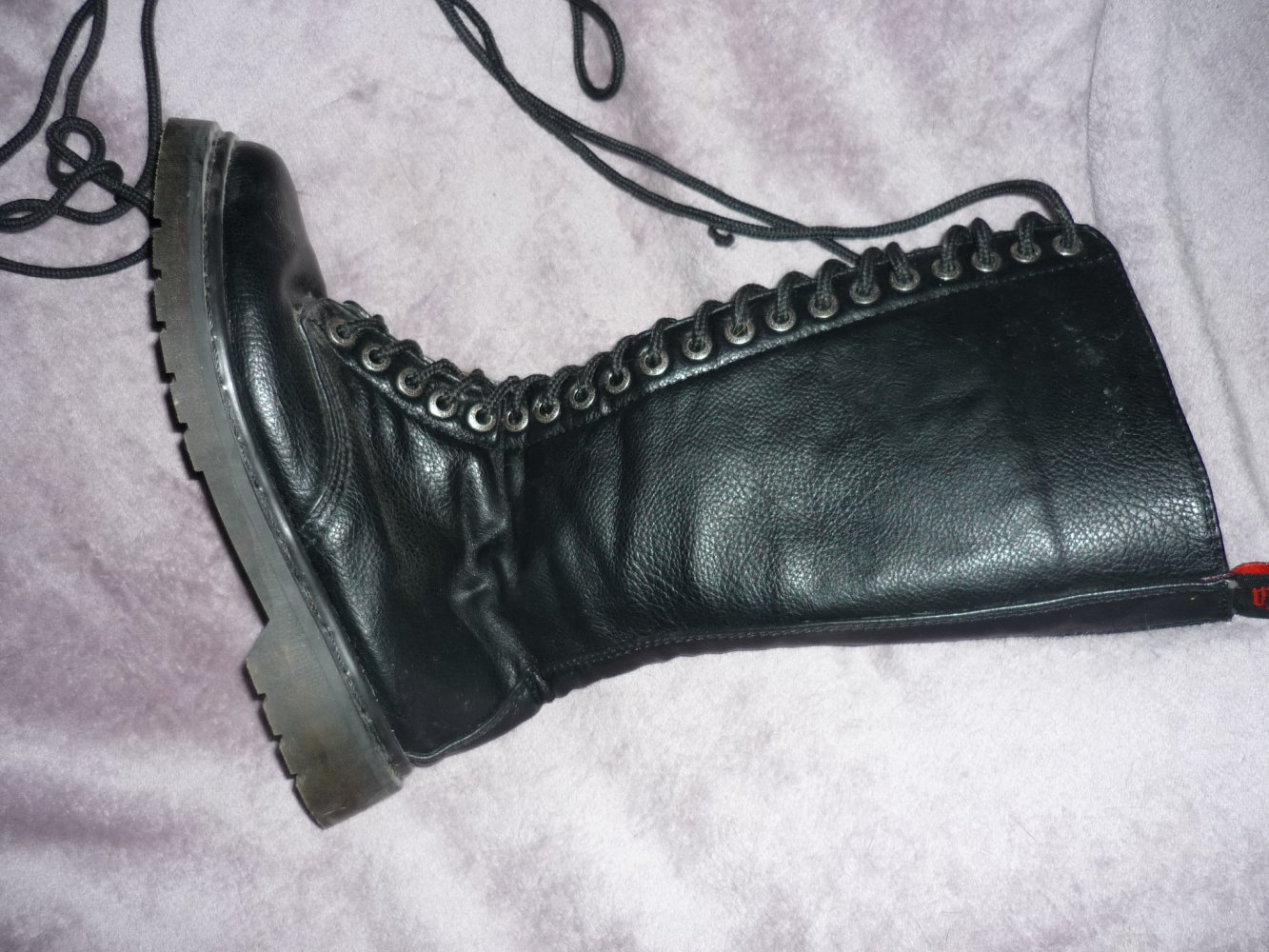 Demonia  20 Loch Boots US 8 Gothic Punk Vegan 2x getragen