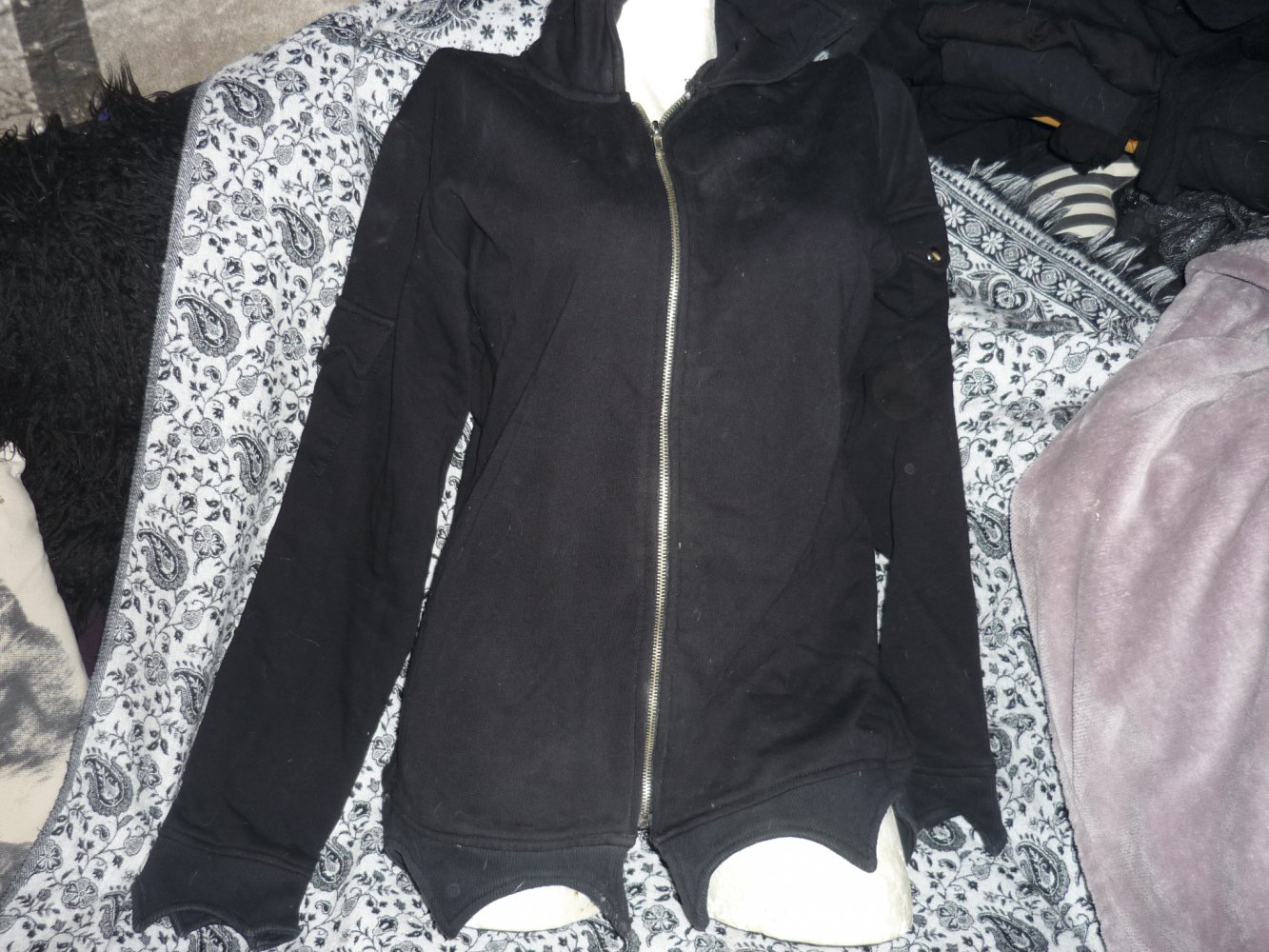 Hoody mit Fledermaus Zacken & Korsettschnürung hinten Gr. 3XL 42