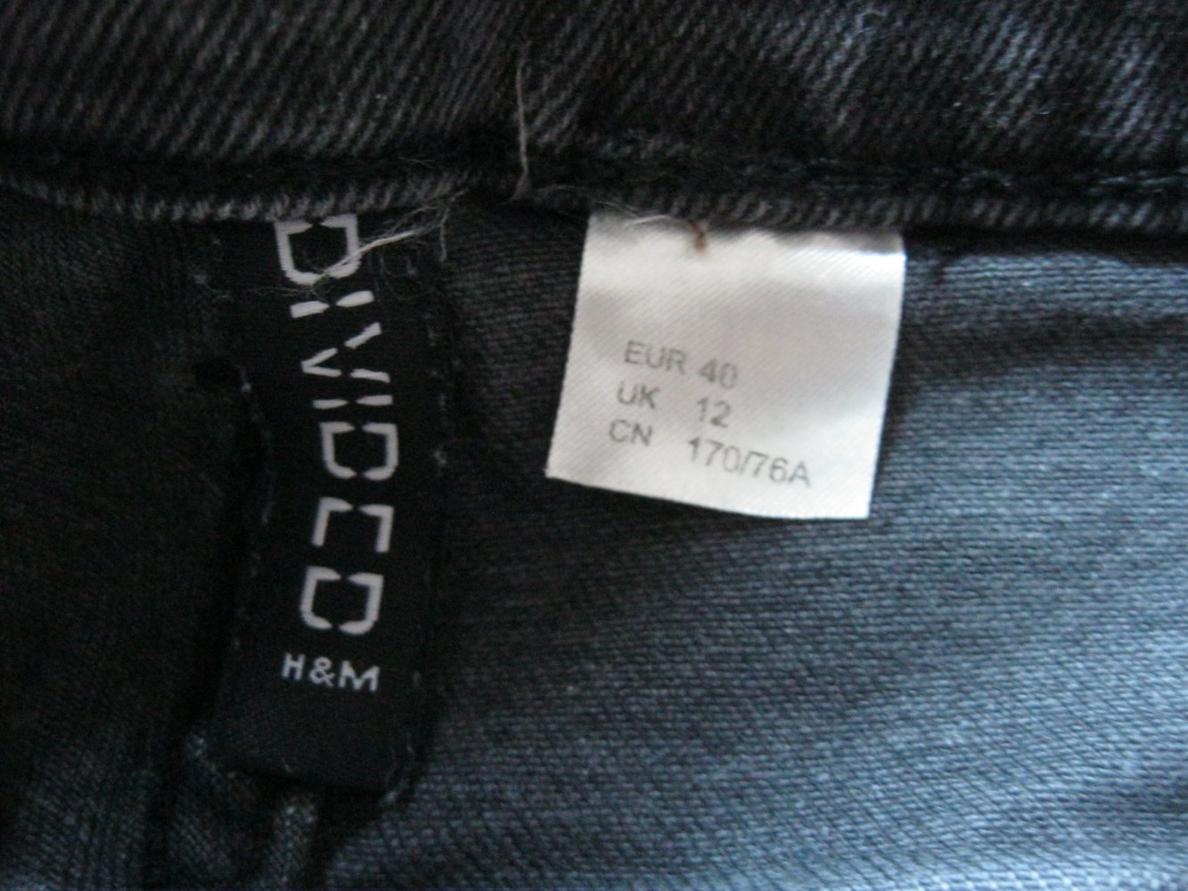 H&M Divided Jeans Shorts Baumwolle Schwarz 40