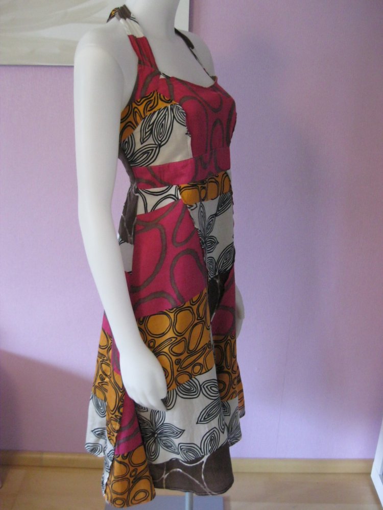 Neckholderkleid # Retro-Design # Kapalua # Seide/Baumwolle # Florales Muster # Bunt # 40