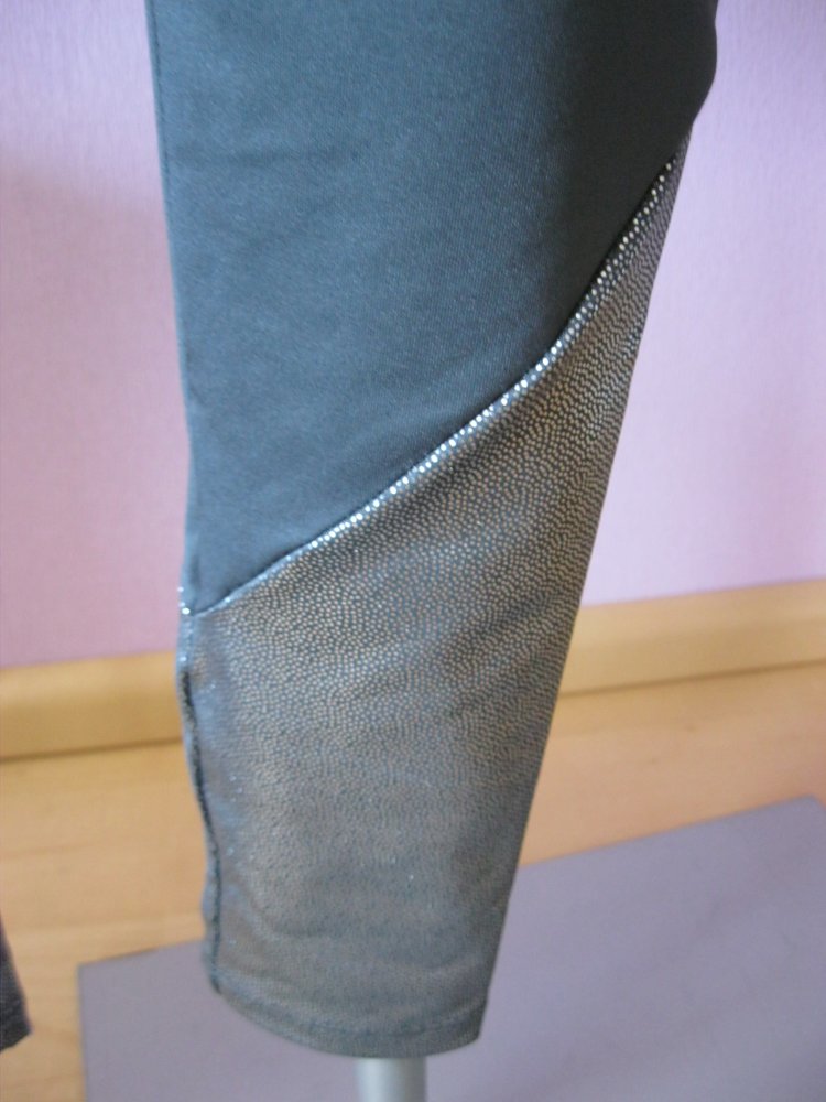 NEU # Leggings # Colours of the world # grau/silber # Gr. L