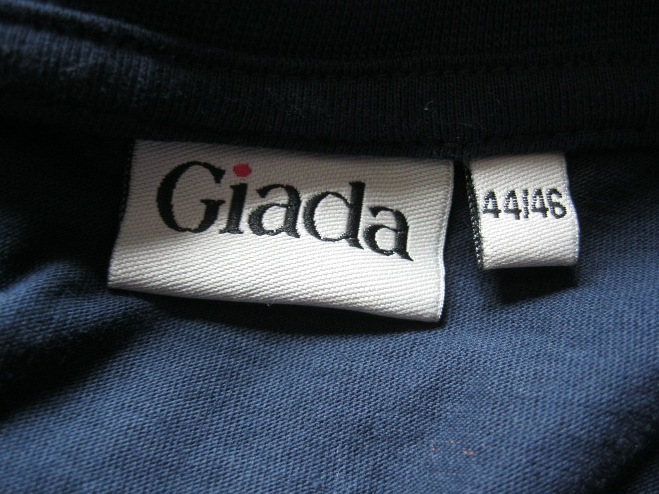 Giada T-Shirt Dunkelblau 100% Baumwolle 44/46