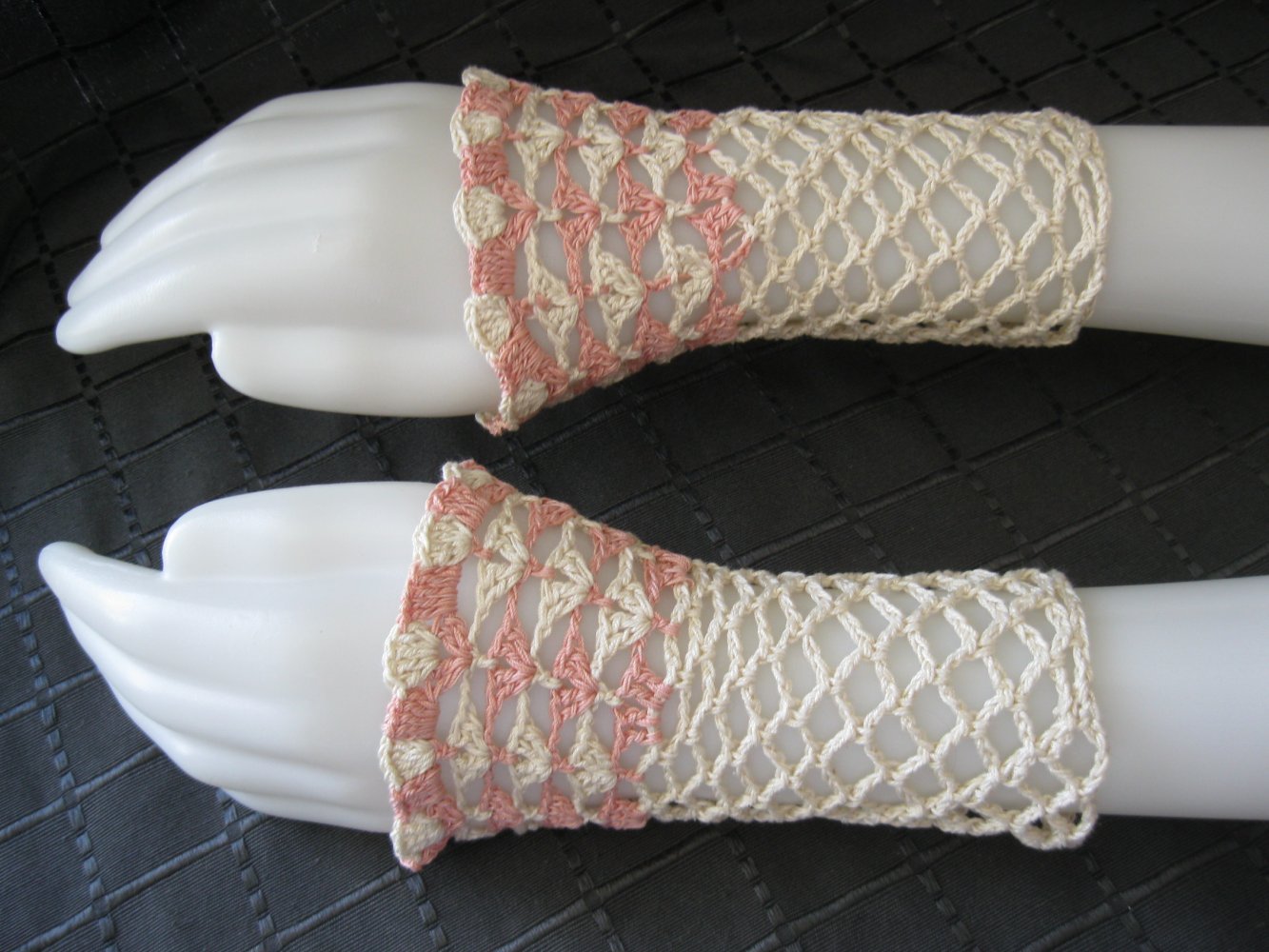 Vintage Handstulpen Baumwolle Creme/Altrosa Einheitsgröße