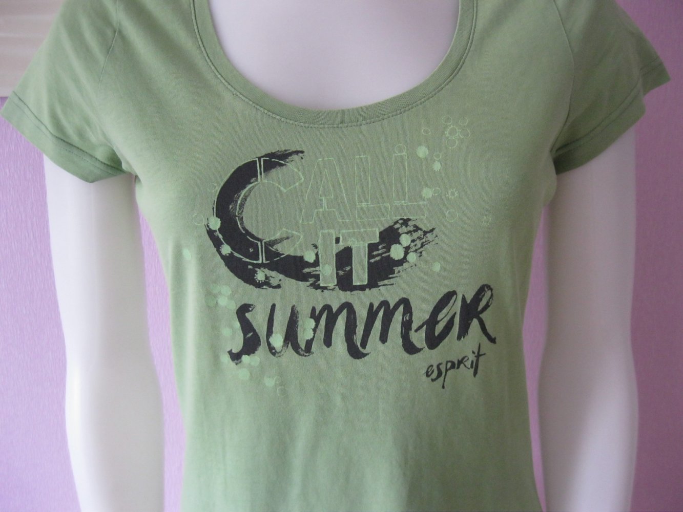 Esprit T-Shirt Lindgrün 100% Baumwolle Front-Print M