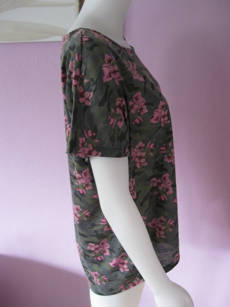 T-Shirt # Janina # florales Muster # grün/rosa # 40