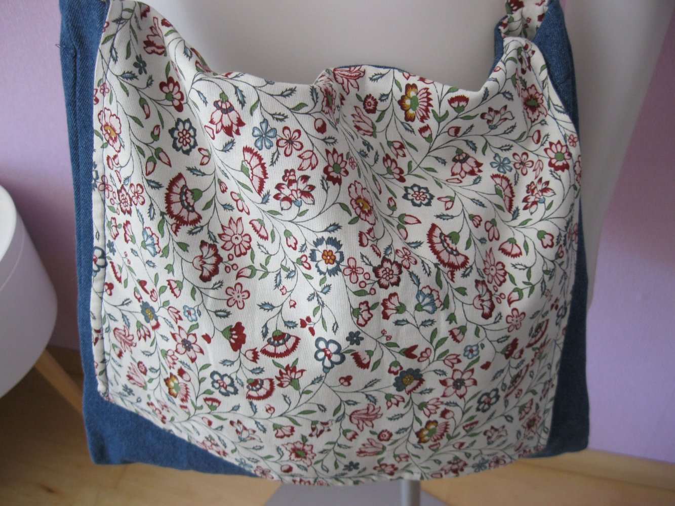Neu # Umhängetasche # handmade # Jeans # florales Muster