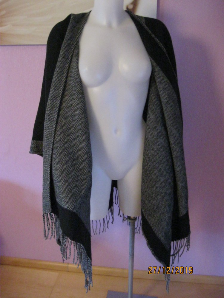 NEU # Laura Torelli # Poncho # Strick-Cape # Schwarz/Grau # One Size