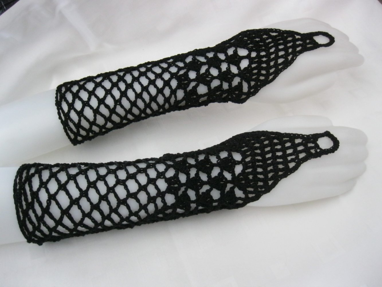 NEU Stulpen Handmade Handschuhe Mittelfinger-Schlaufe 100% Baumwolle Schwarz