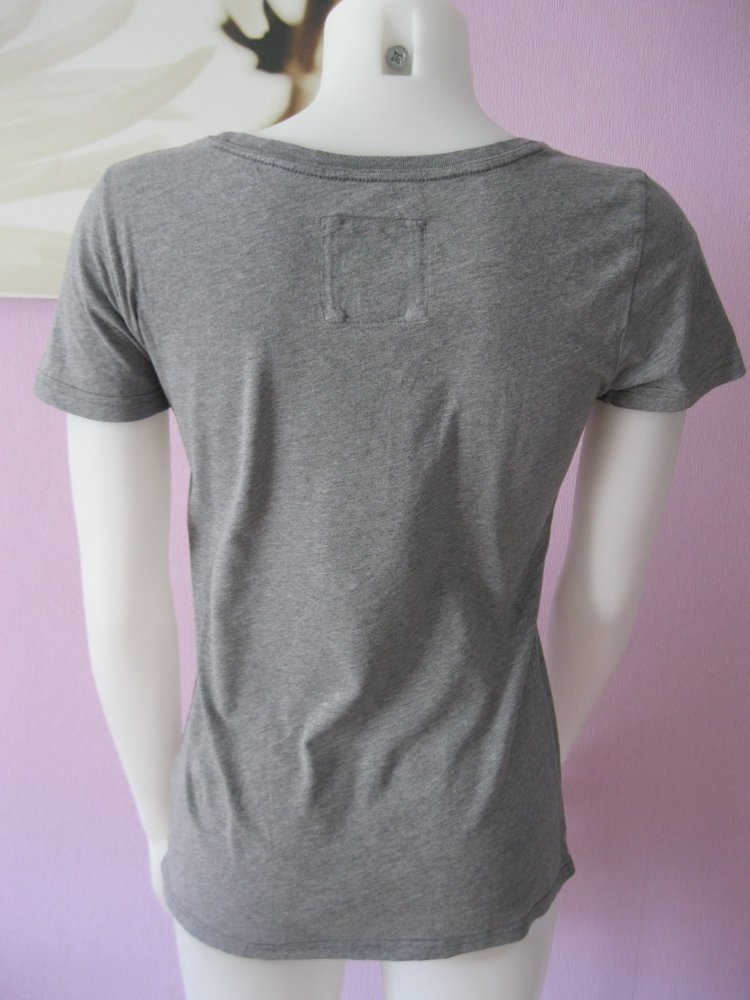 T-Shirt # Abercrombie & Fitch # Grau meliert #Front-Print # 100% Baumwolle # M