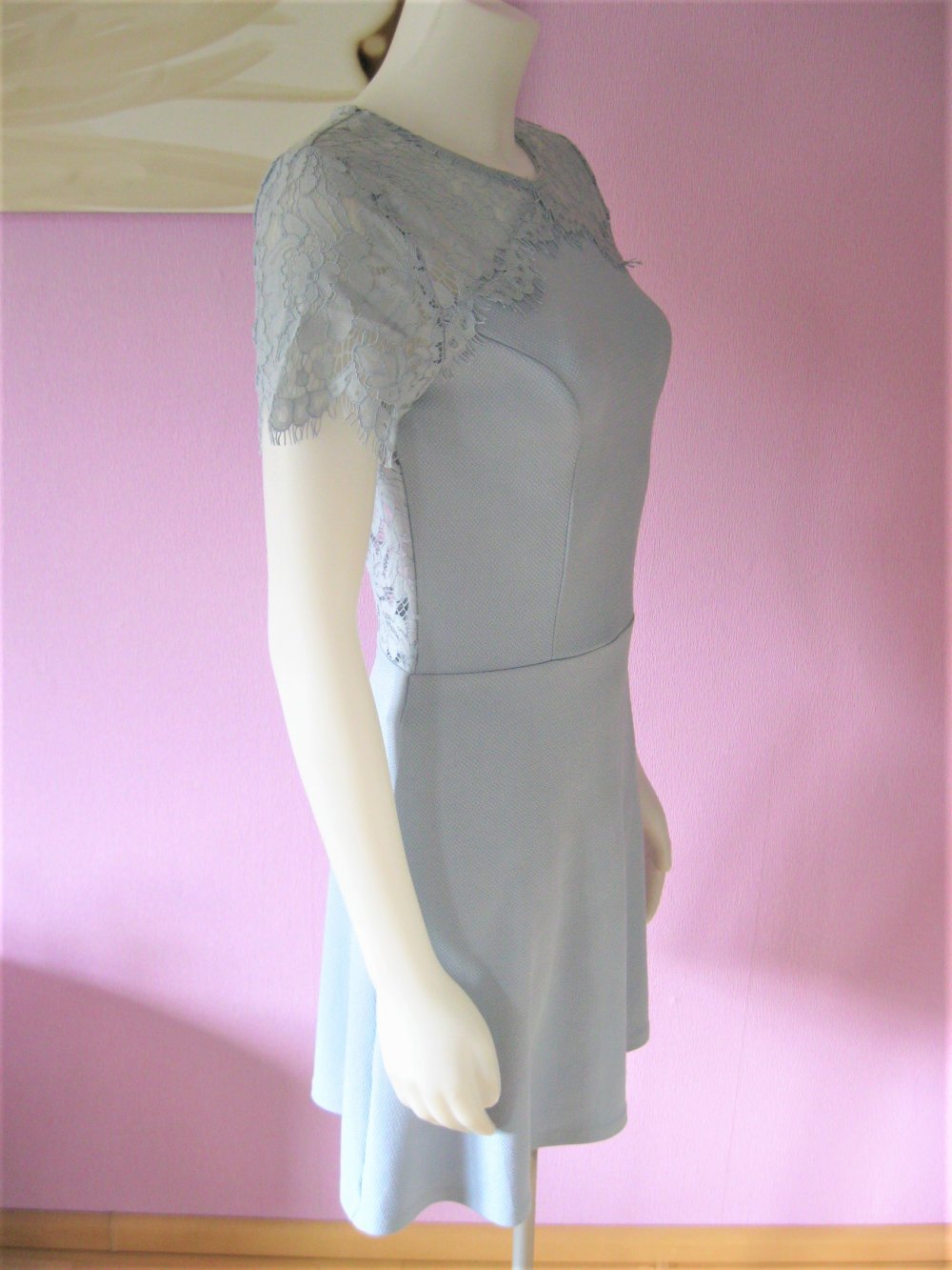 Cocktail Kleid # Sommerkleid # Spitze # Hellblau # Rückenfrei # 36