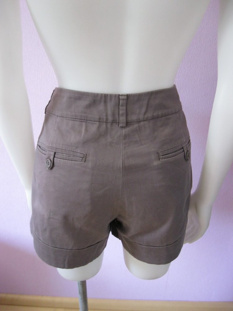 Shorts # H&M # Braun-Violett # 42