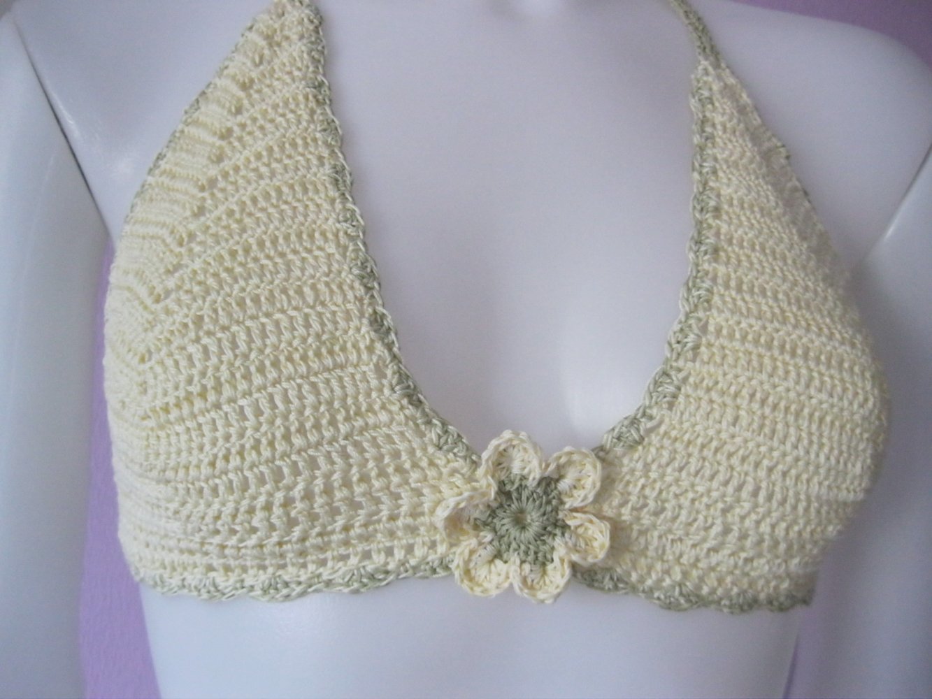 NEU Bikini-Oberteil gehäkelt Handmade Vintage Vanille/Grün meliert/Beige 100% Baumwolle Cup B/C