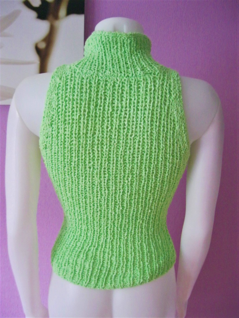 NEU Handmade Stehkragenpulli ärmellos Neongrün Viskose S-M