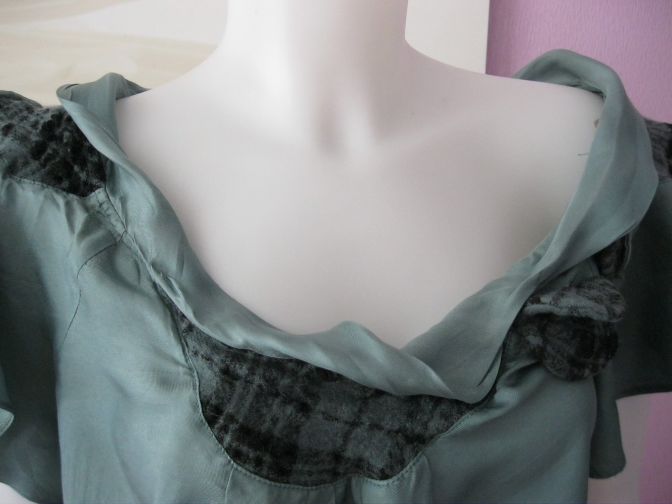 Disgner-Bluse  # In Love By Carling Paris # Grün + Volants # T3 (36/38)