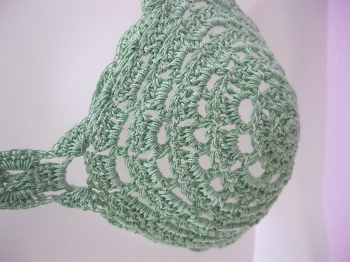 NEU BH-Top / Bikini-Oberteil Handmade Retro-Design Lindgrün A-Cup/B-Cup