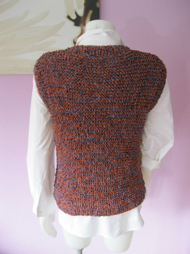 NEU ärmelloser Pulli/Pullunder mit Schal gestrickt Handmade Blau/orange meliert S-L