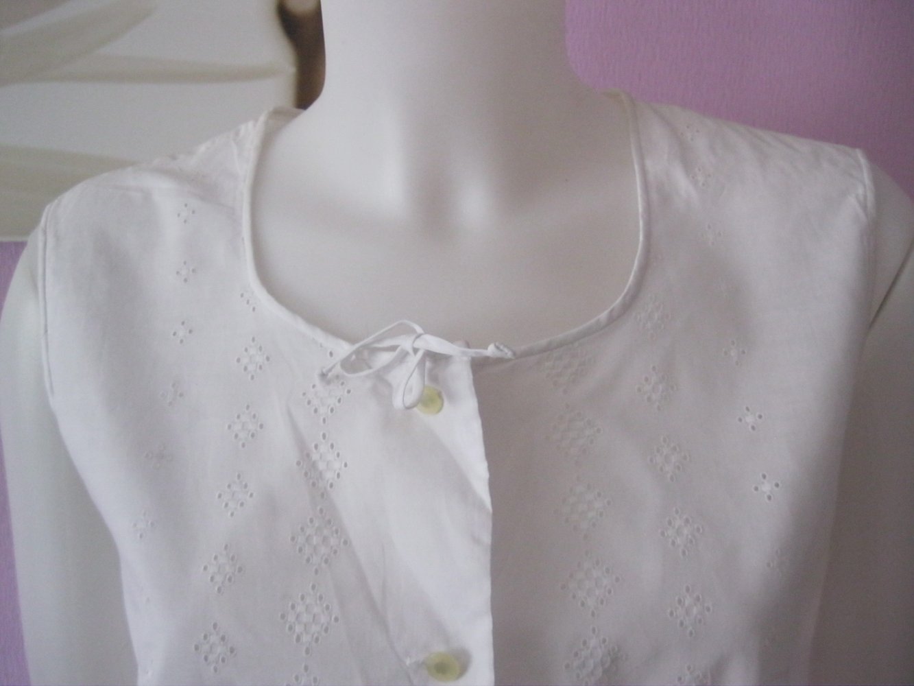 Bluse # Top # ärmellos # Lochmuster # Weiß # 38/40