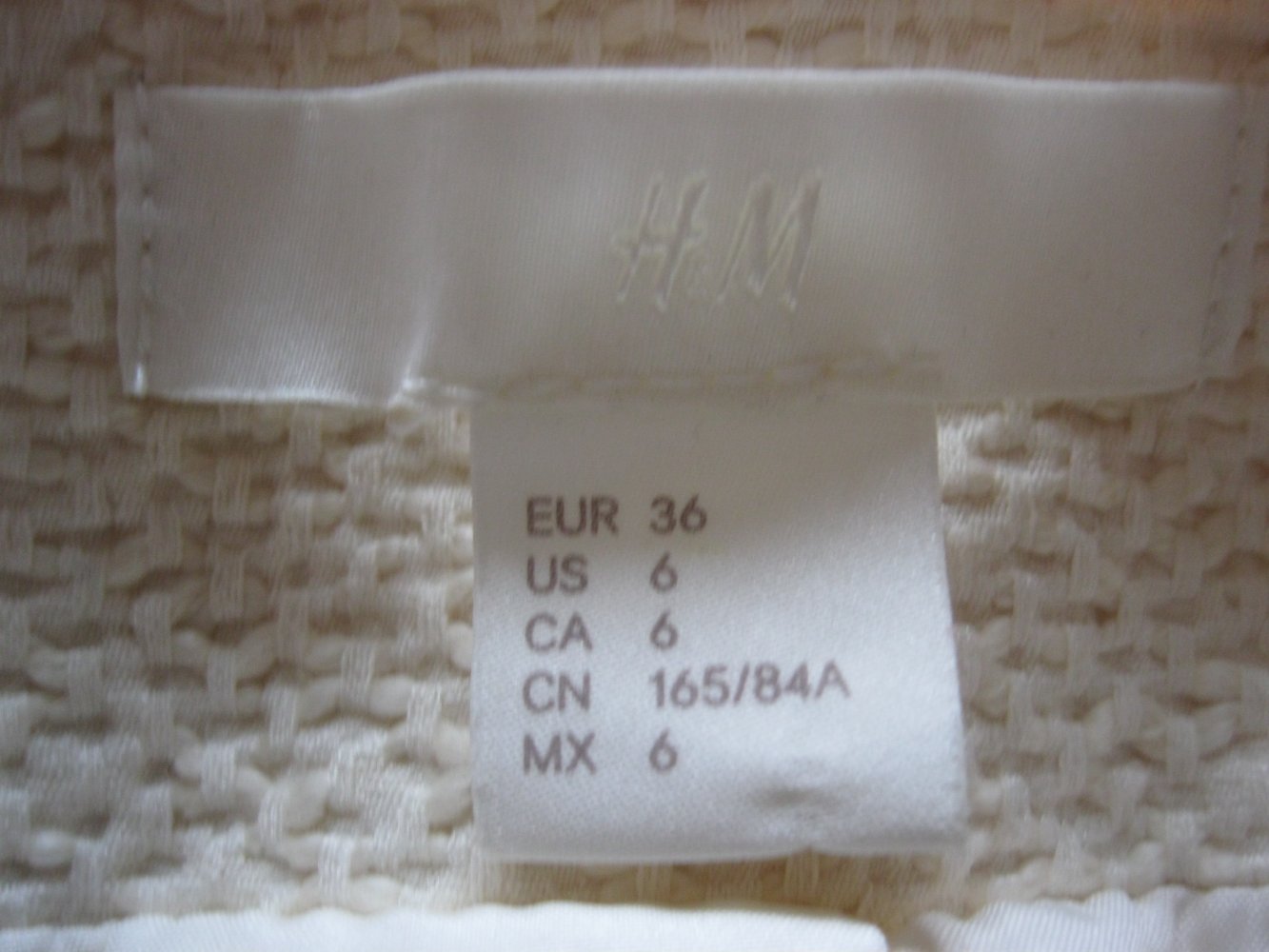 NEU # Jacke # gewebt # H&M # creme # 36