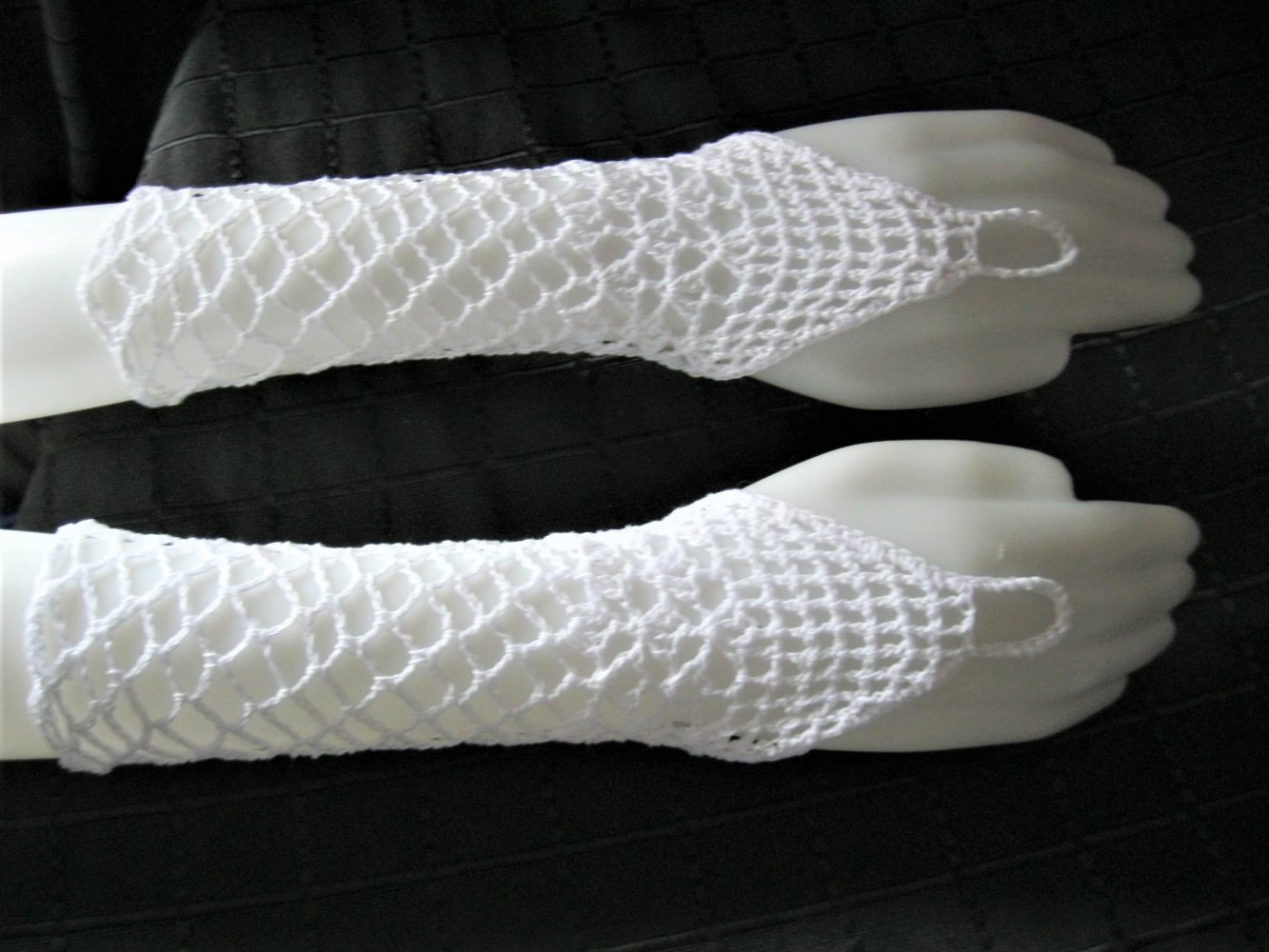 NEU Stulpen Handmade Handschuhe Mittelfinger-Schlaufe 100% Baumwolle Weiß