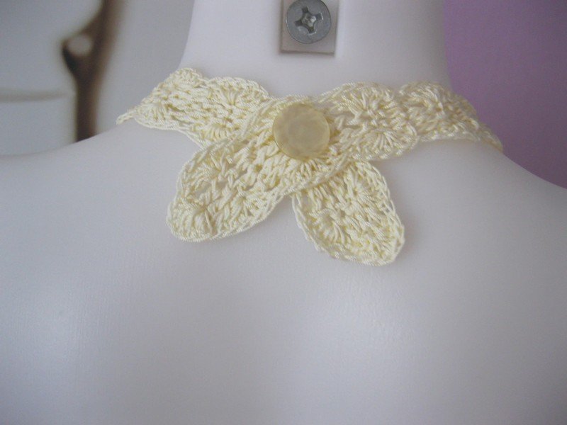 BH-Top / Bikini-Oberteil Retro-Design Vanille A-Cup/B-Cup