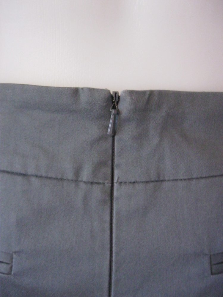 Businessrock # Bleistiftrock # Hallhuber # Knielang #Grau # 38