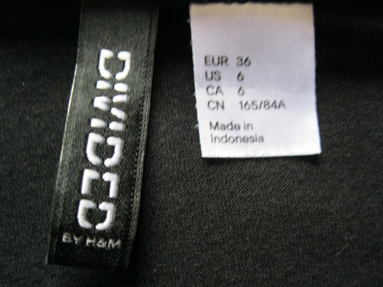 T-Shirt # H&M # Divided # Brusttasche # Camouflage # schwarz # S