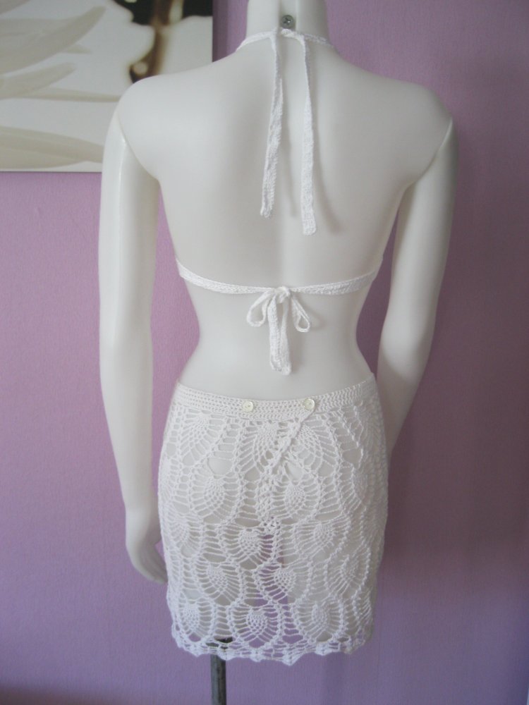 NEU Bikini-Oberteil mit Rock Handmade gehäkelt 100% Baumwolle Weiß XS/S Cup A