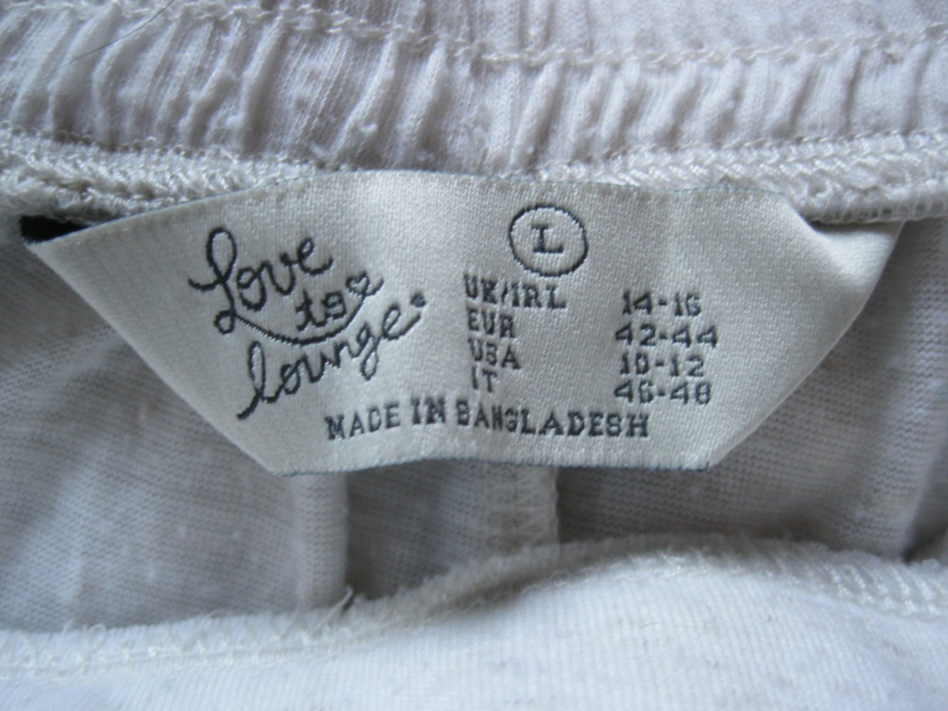 Love to lounge Shorts Leinen Creme Spitze L 42/44