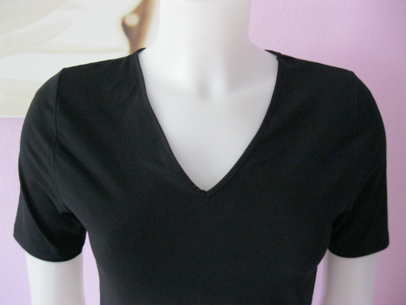 T-Shirt # Kunert Wellness # Schwarz # V-Ausschnitt # S