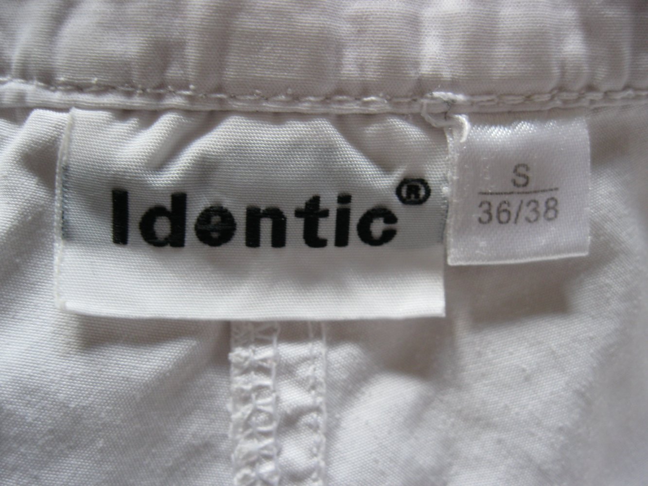Shorts # Kurze Hose # Identic# # 36/38 # weiß #