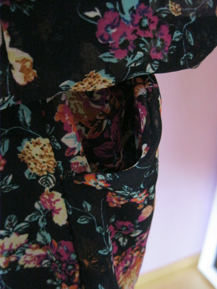 Jumpsuit # Playsuit # kurz # Schulterfrei # Blumen # Blau/Bunt Yun # 36/38