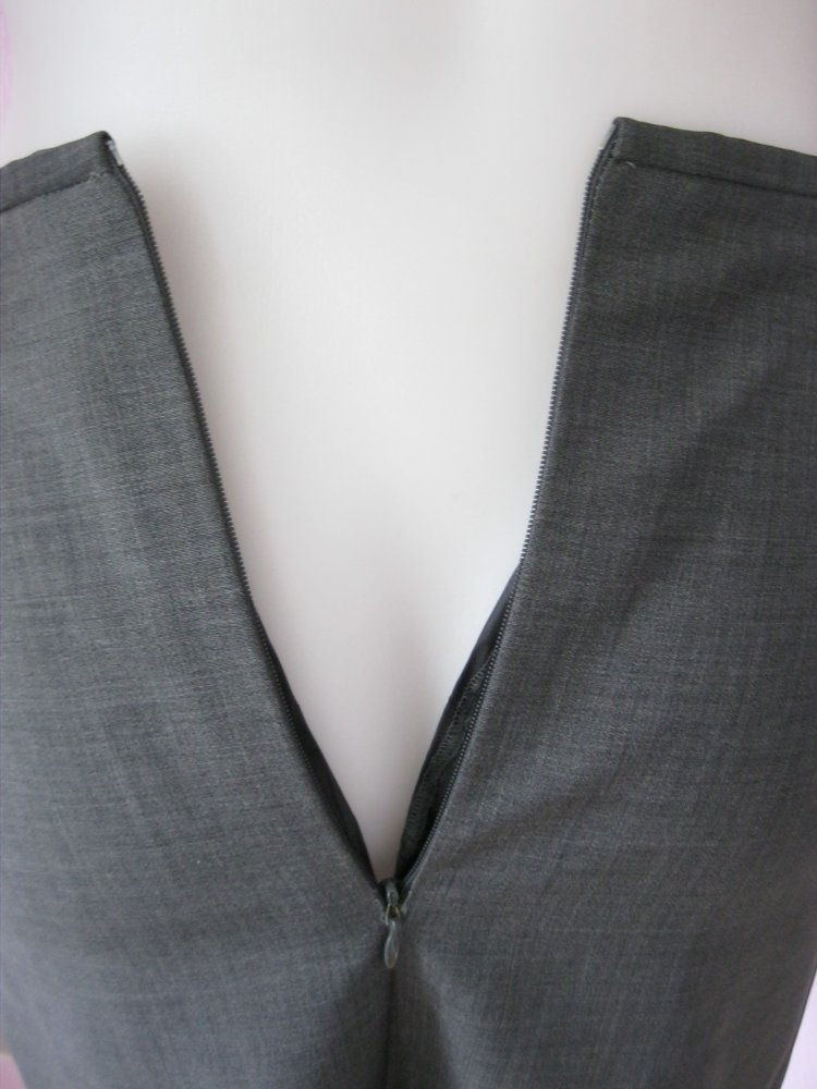 Bleistiftrock # St. Emile # 100% Schurwolle # Grau # 38