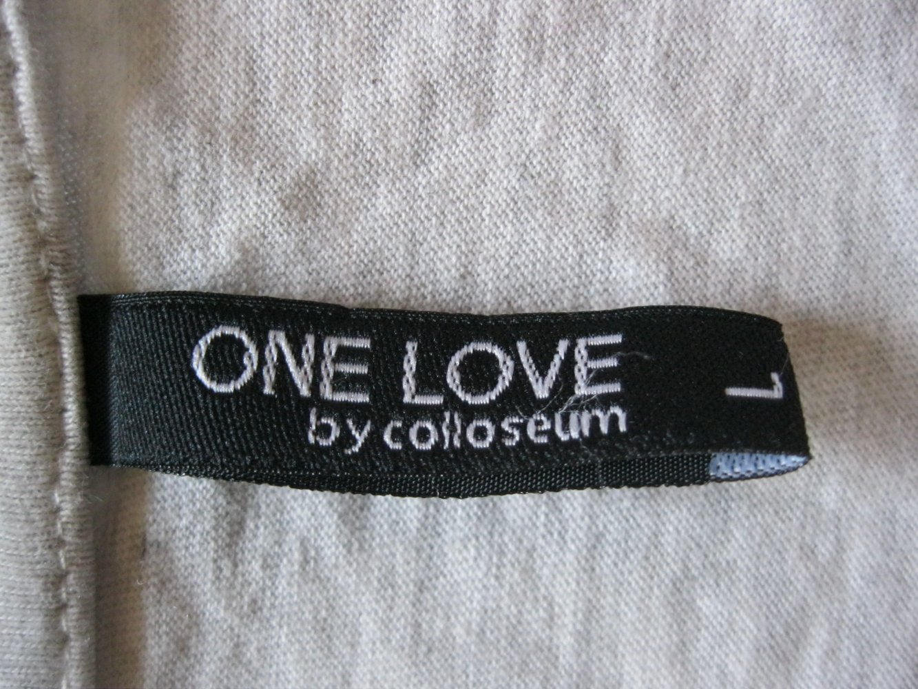 T-Shirt # One lve by Colloseum # Front-Print # Hellgrau meliert # L