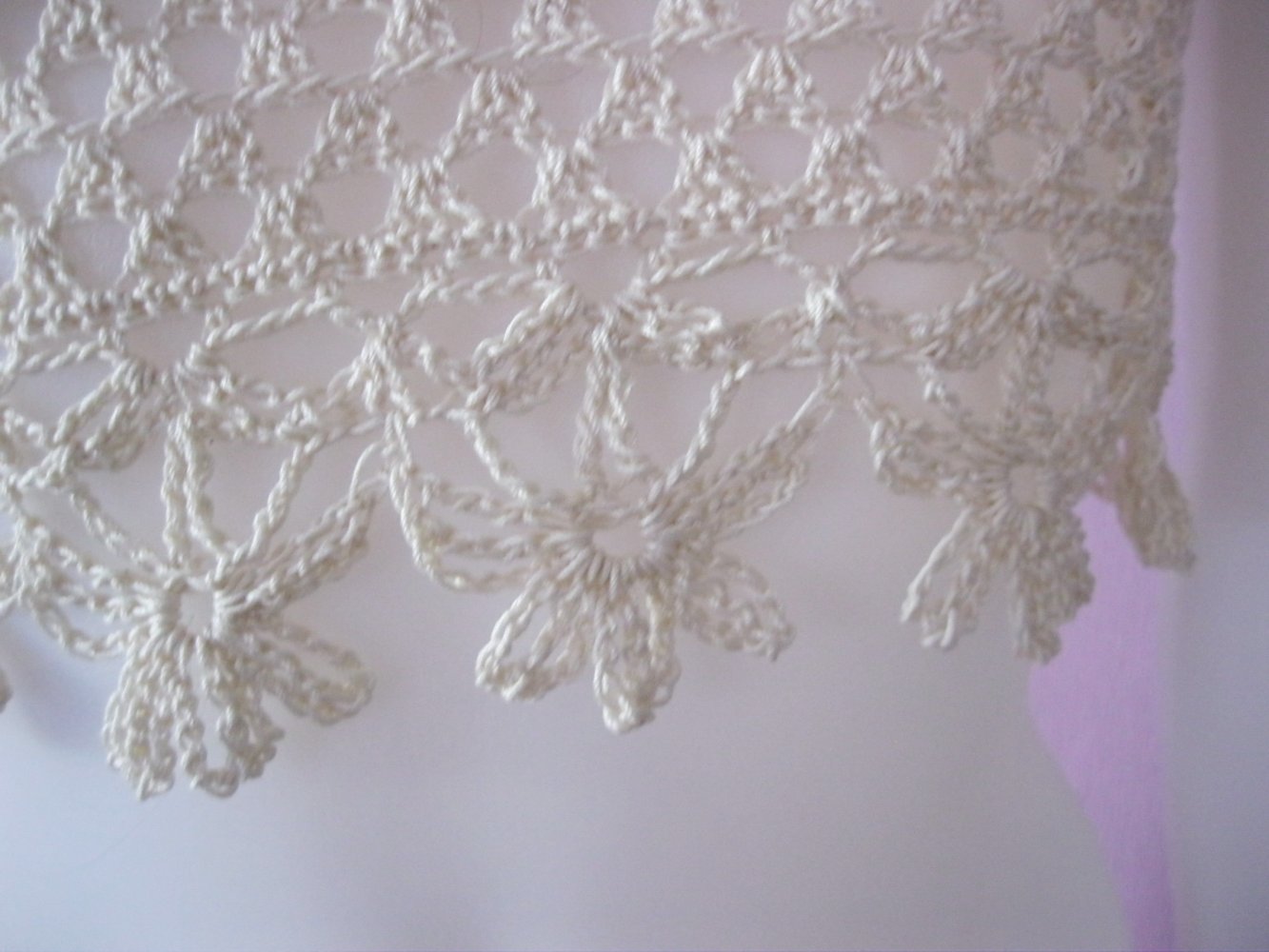 NEU gehäkeltes Top Handmade Blumenrand 100% Baumwolle Cup A/B Beige S-M