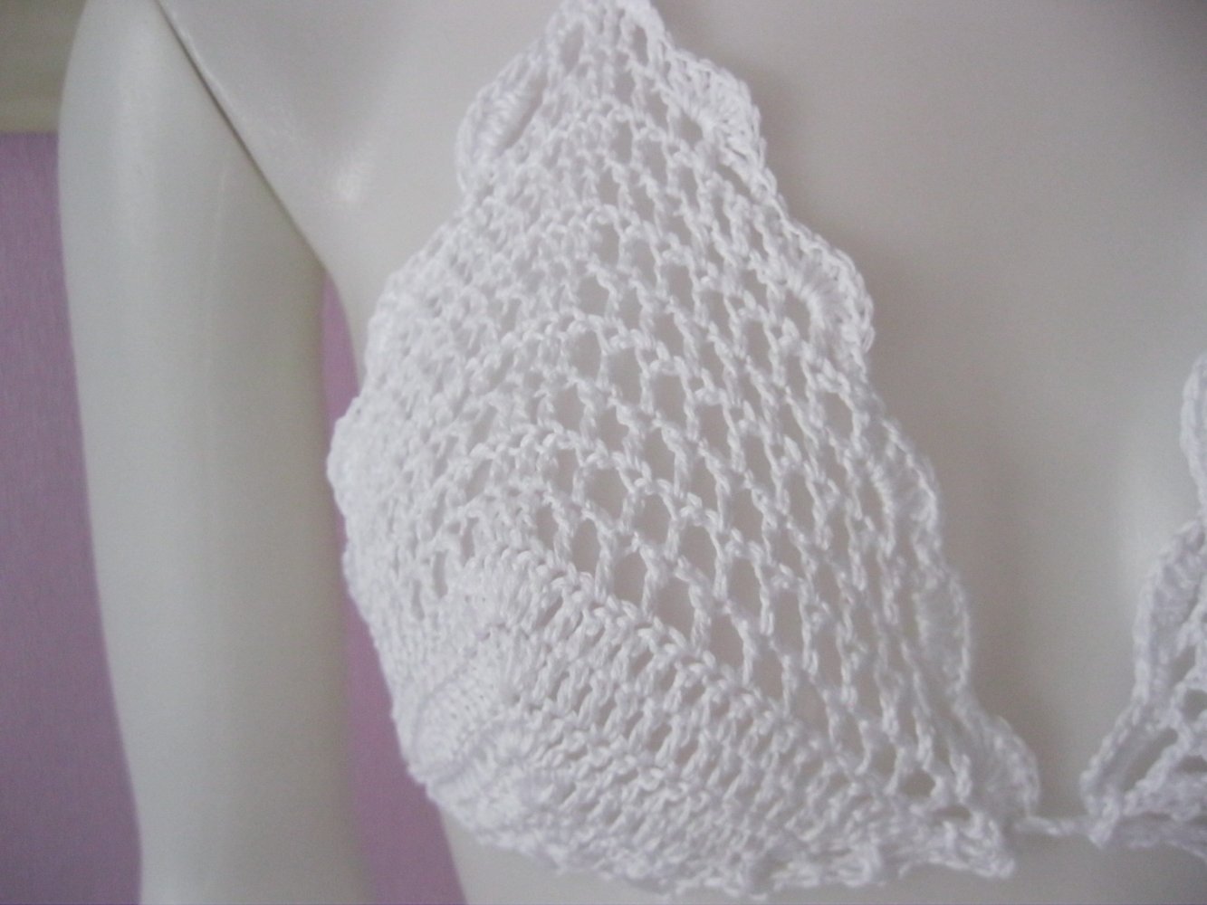 NEU Bikini-Oberteil Retro-Design Weiss Handmade 100% Baumwolle Cup B/C