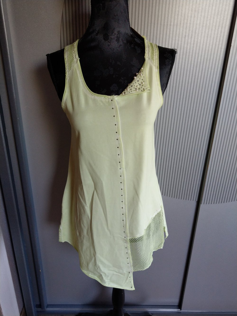 Top Shirt hellgrün Tredy Neu