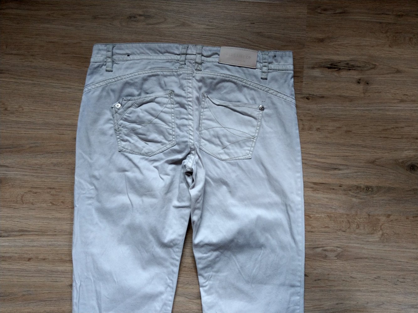 Hose Stoffhose grau beige Blue Fire