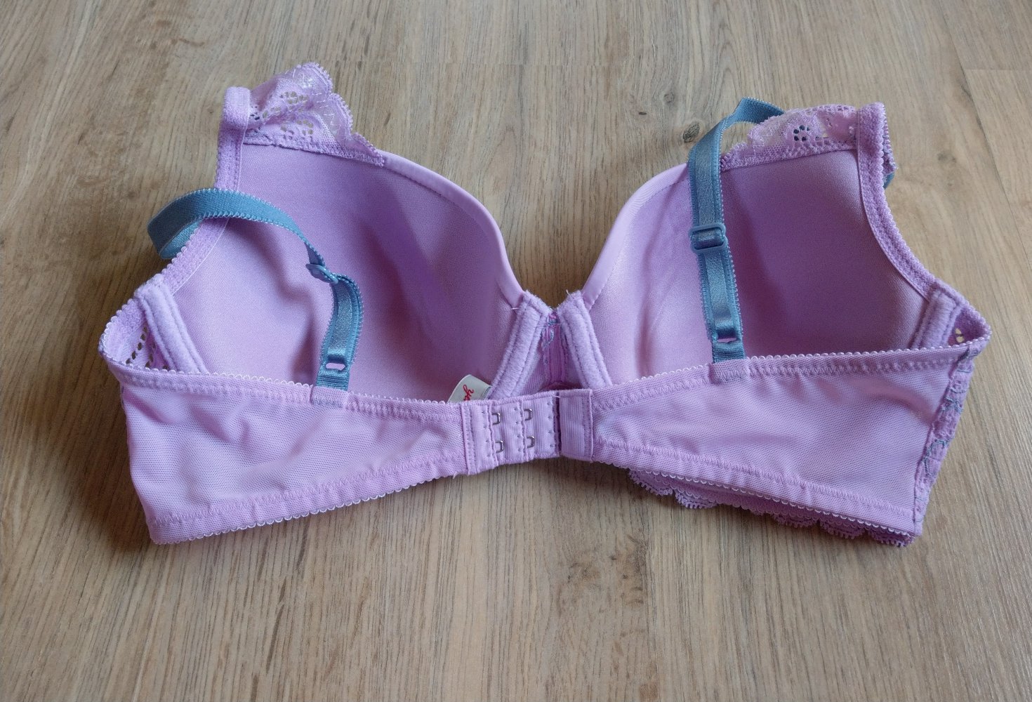 BH flieder blau Triumph 80C