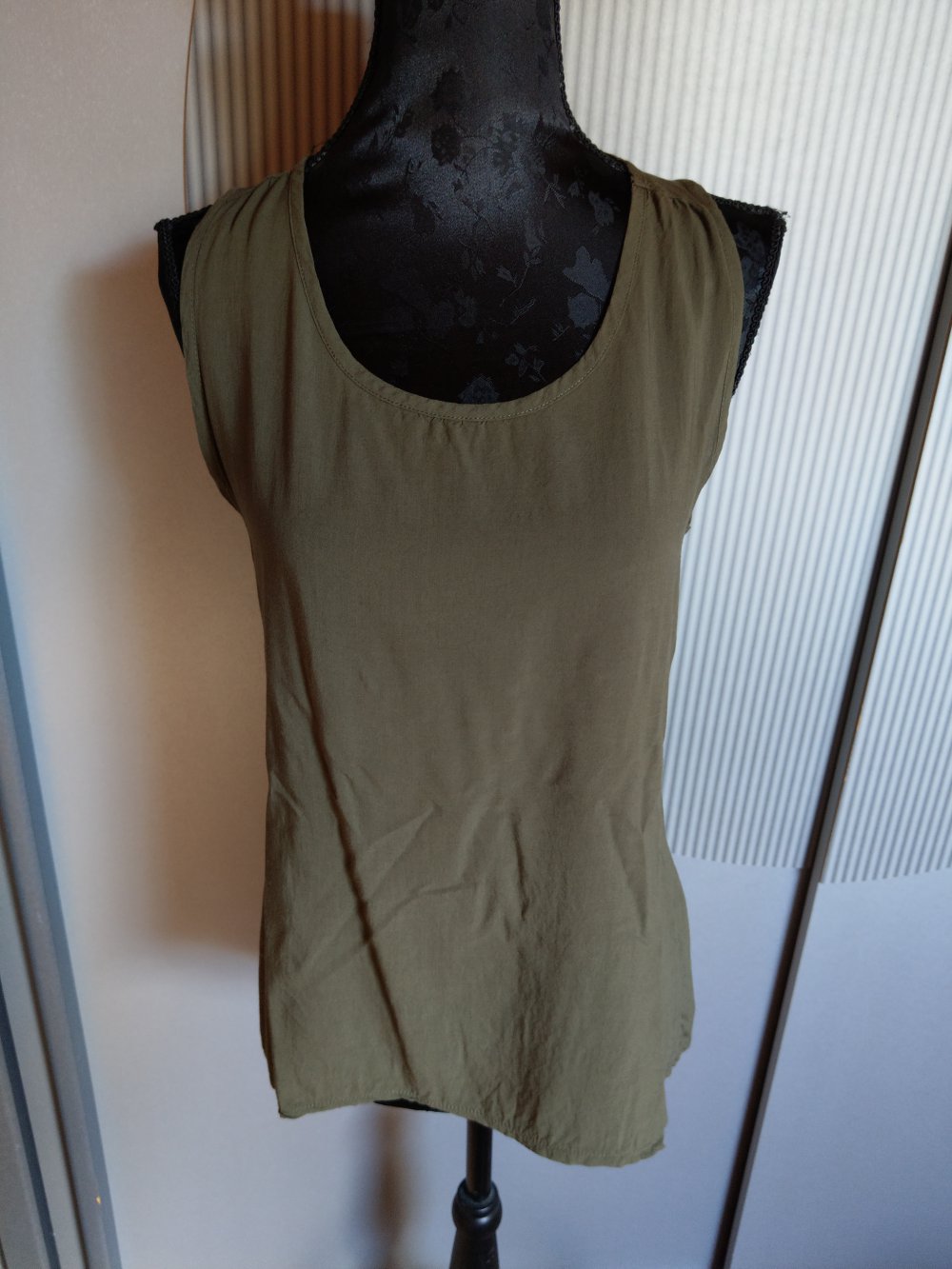 Top Shirt Khaki Spitze Yessica