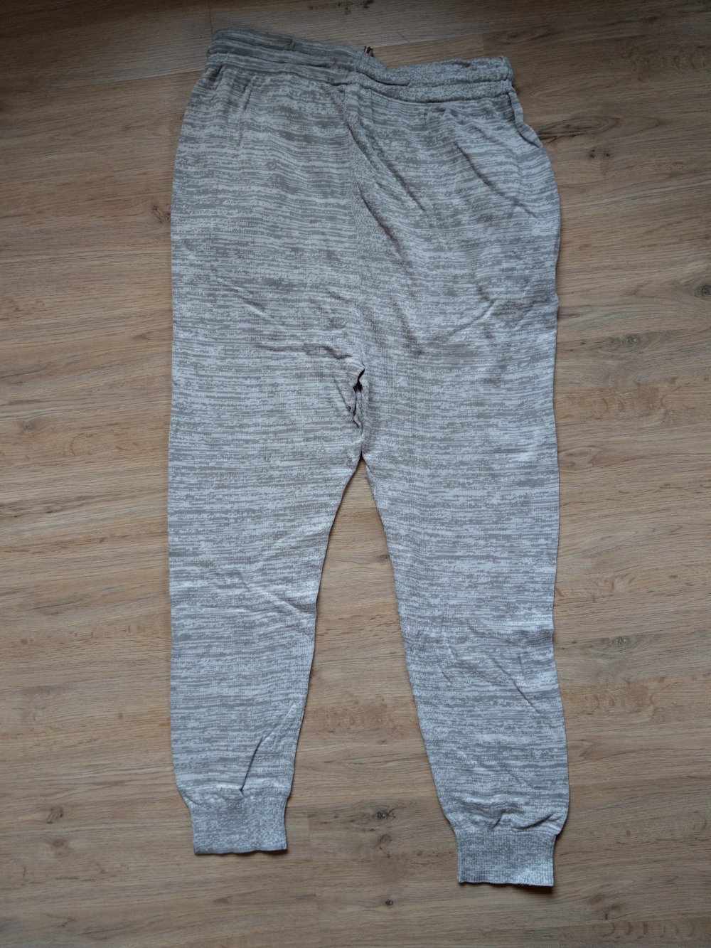 Stoffhose Pluderhose beige grau edited