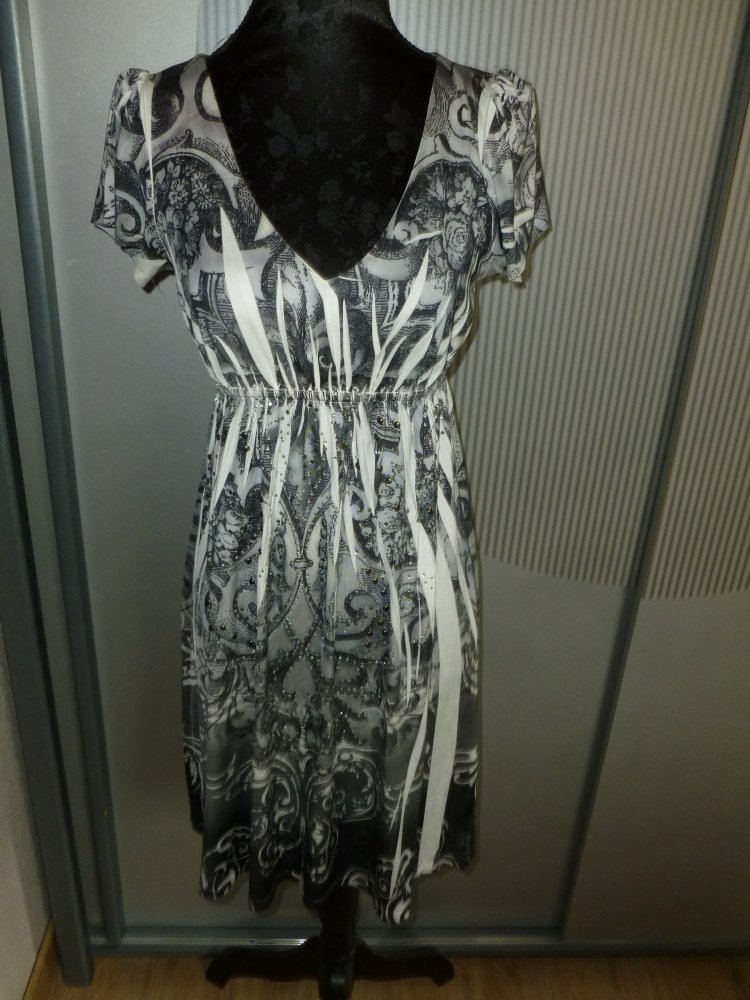 Kleid Shirt grau weiß Rouge