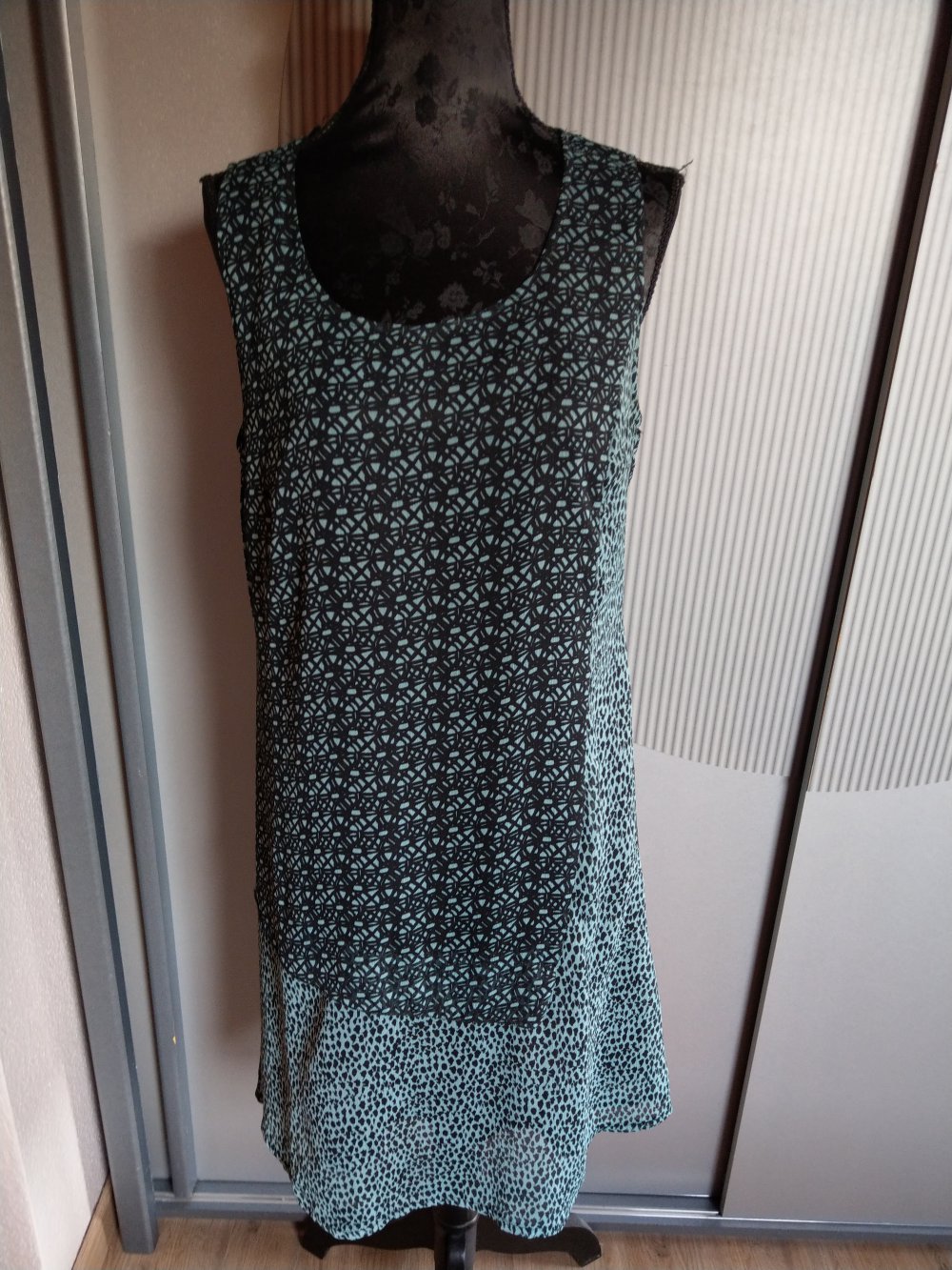 Kleid grün schwarz türkis liberty 