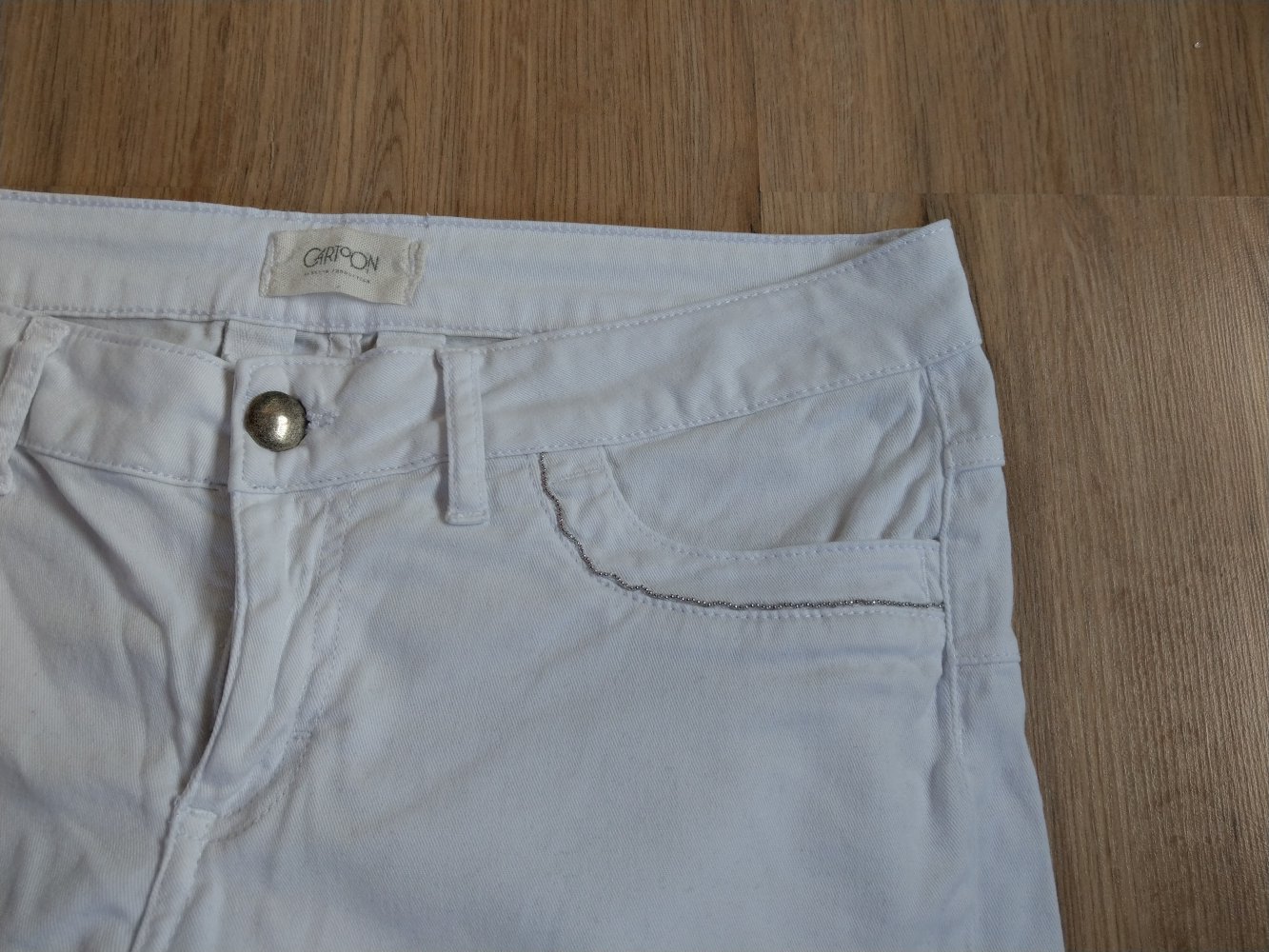 Shorts kurze Hose weiß Cartoon