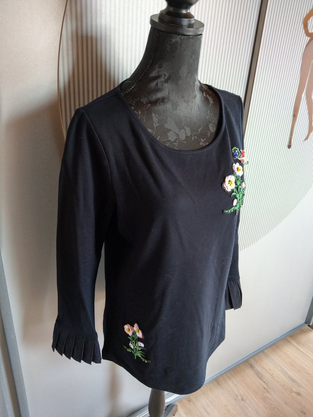 Pullover Shirt schwarz Pailletten Chelsea Rose NYC