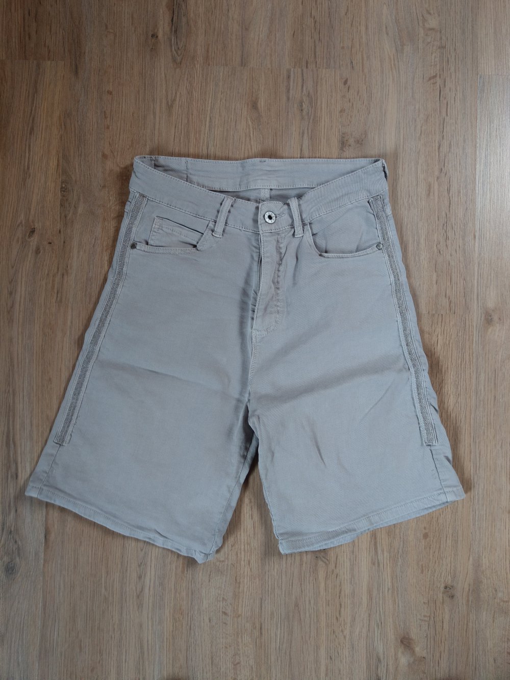 Shorts Jeans Hose grau 