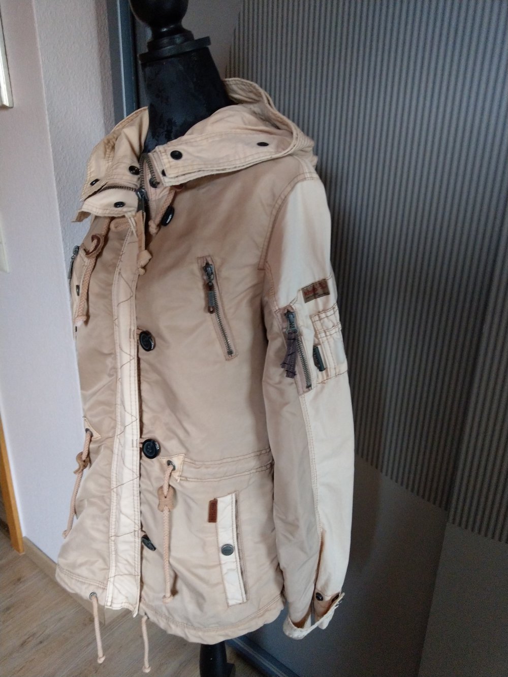 Jacke beige Khujo
