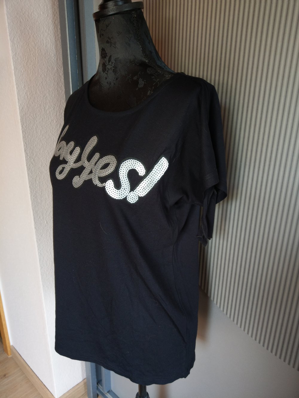 T-Shirt schwarz Pailletten Mode Express 