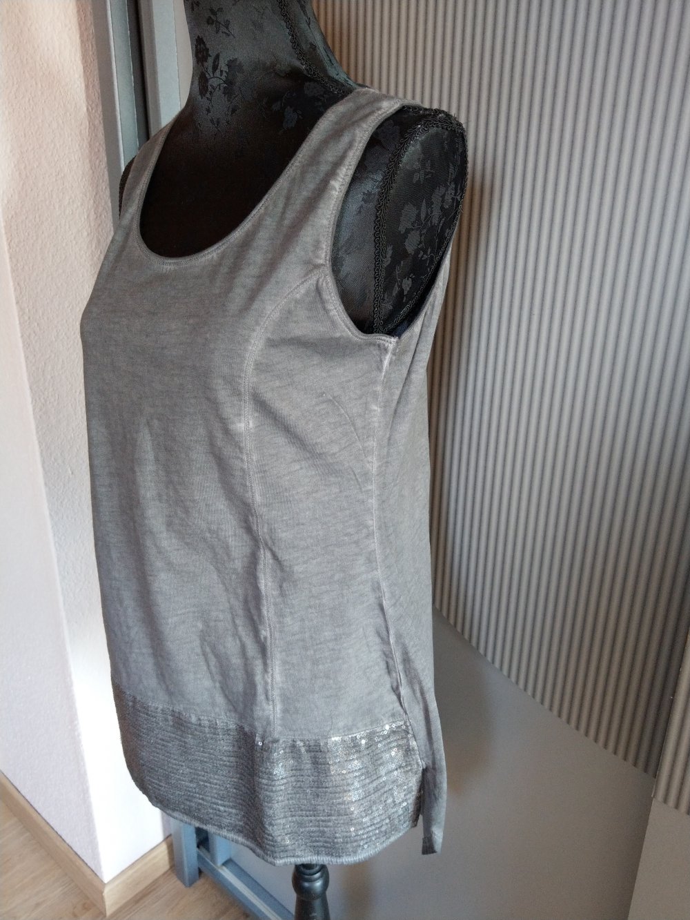 Top Shirt grau Pailletten Tredy 